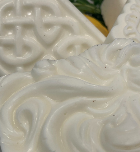 Essential Oil & Goats Milks Soap (Copy)